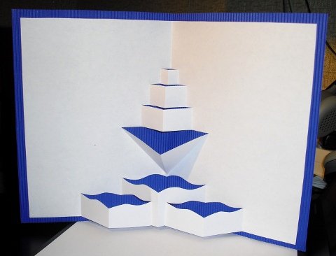 Кораблик из бумаги открытка