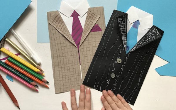Открытка рубашка с галстуком и пиджаком