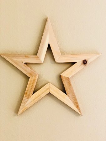 Звезда из дерева