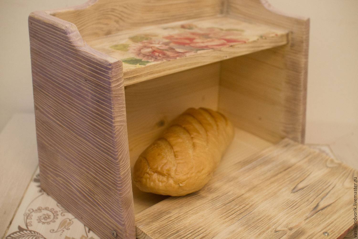 Резные хлебницы из дерева, сделанные своими руками