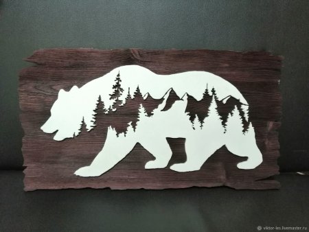 Медведи из дерева