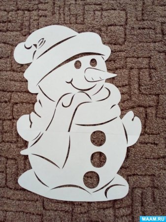 Вытынанка снеговик на новый год