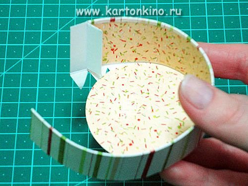 Круглая коробочка из картона