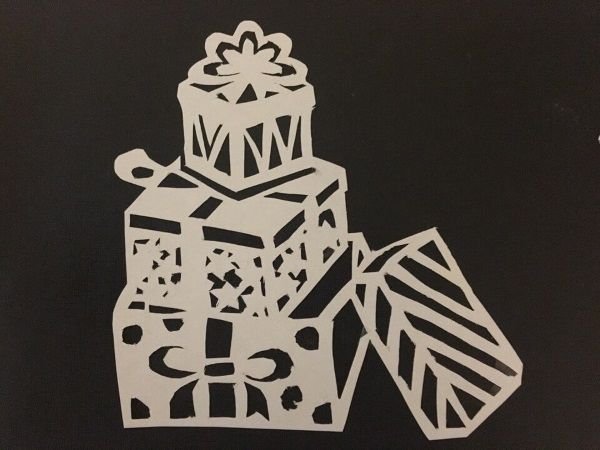 Новогодние коробки вытынанка